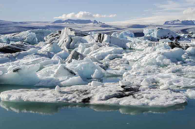 Islandia 062 - lago Jokulsarlon y glaciar Breioamerkurjokull.jpg
